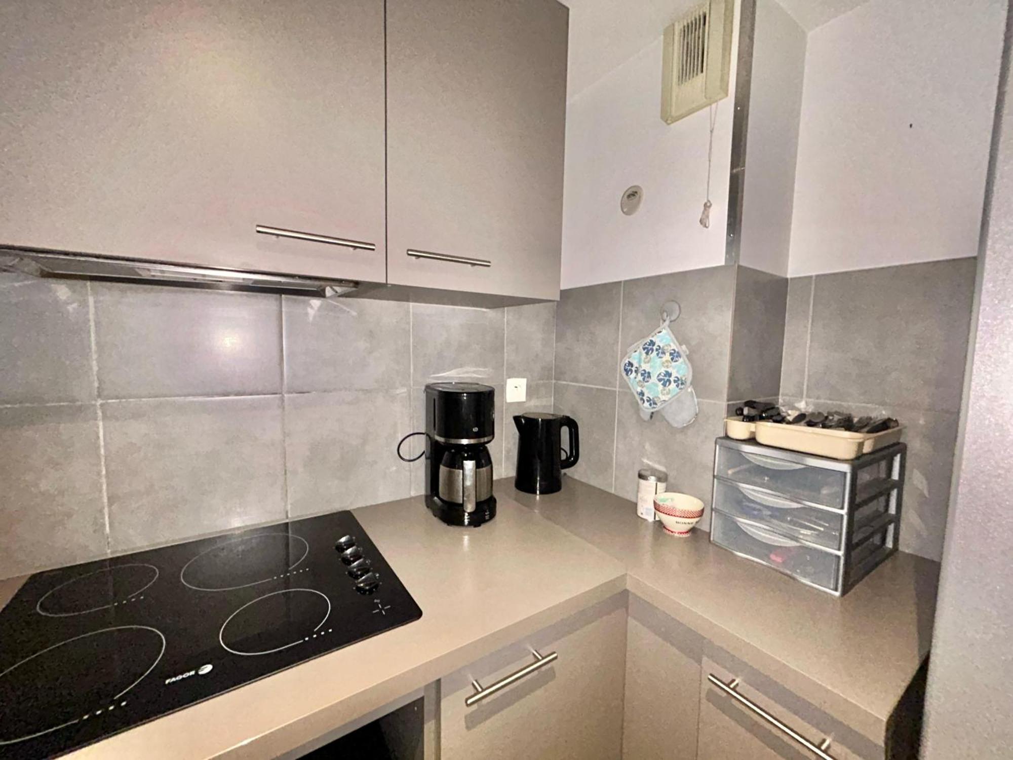 Le 13Or - Appartement De Charme En Plein Centre Ville Avec Parking Et Jolie Terrasse - Panier Joliette Vieux Port Marsylia Zewnętrze zdjęcie